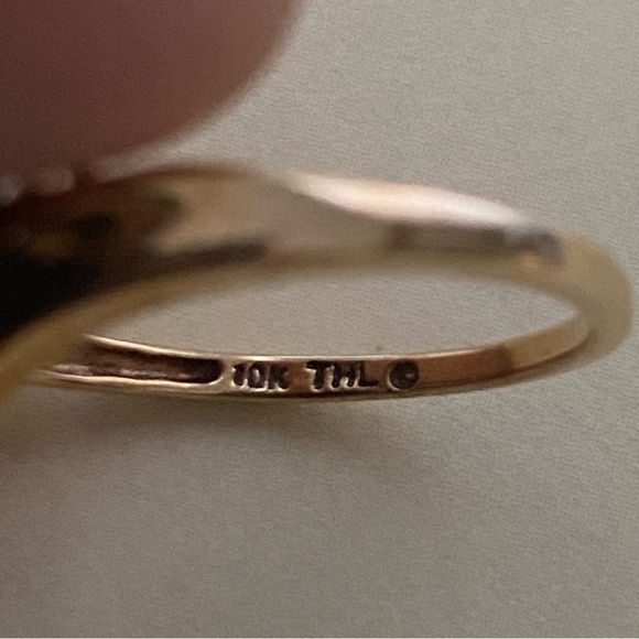 Exquisite Solid 10K Yellow Gold Clustered Bypass Diamond Ring. Elegant & Glitter - Picture 10 of 11